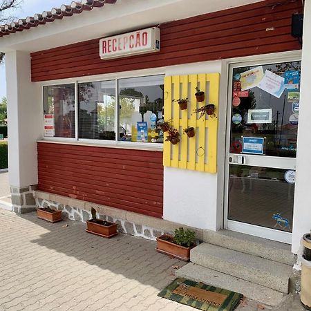 Отель Parque De Campismo Orbitur Эвора Экстерьер фото